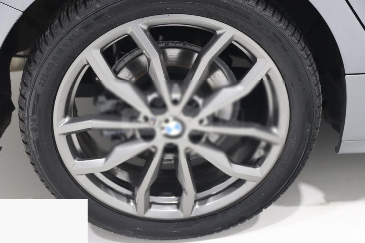 BMW 118 iA PACK M 5