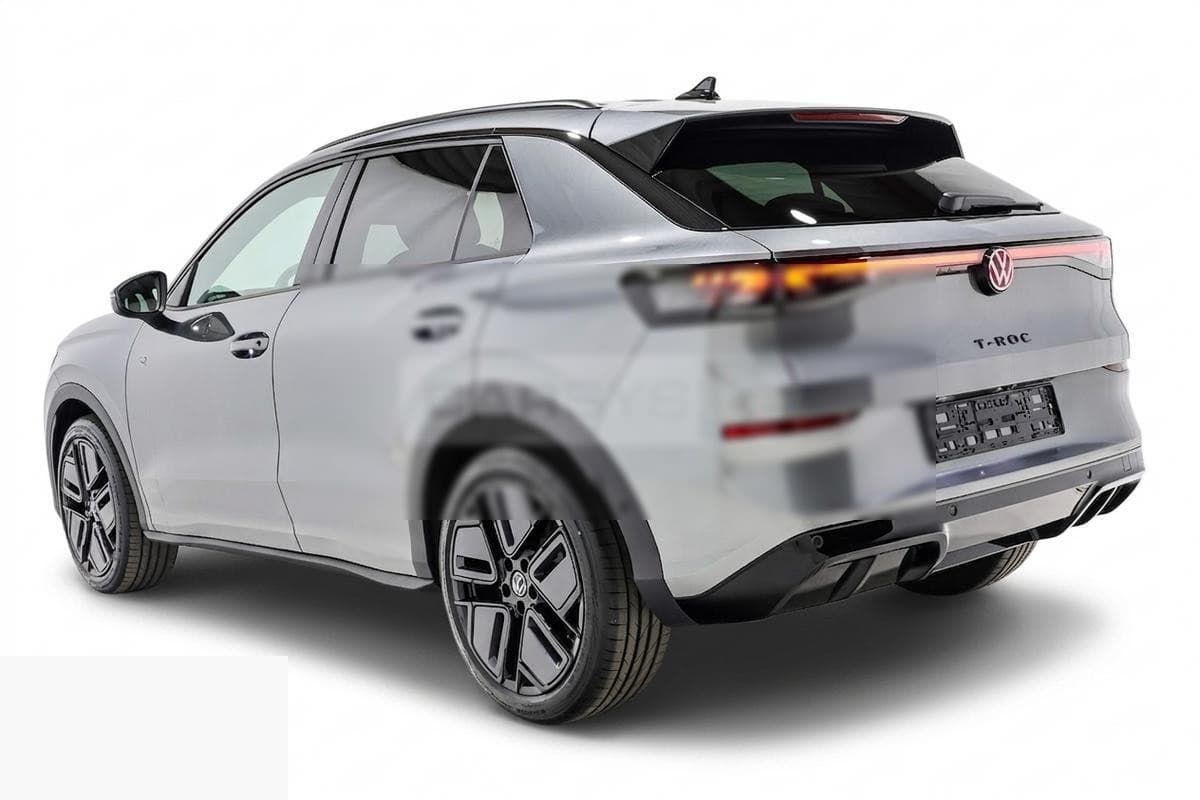 Volkswagen T-ROC NEW MODEL!! 1.5 eTSI 150 DSG R-LINE 4