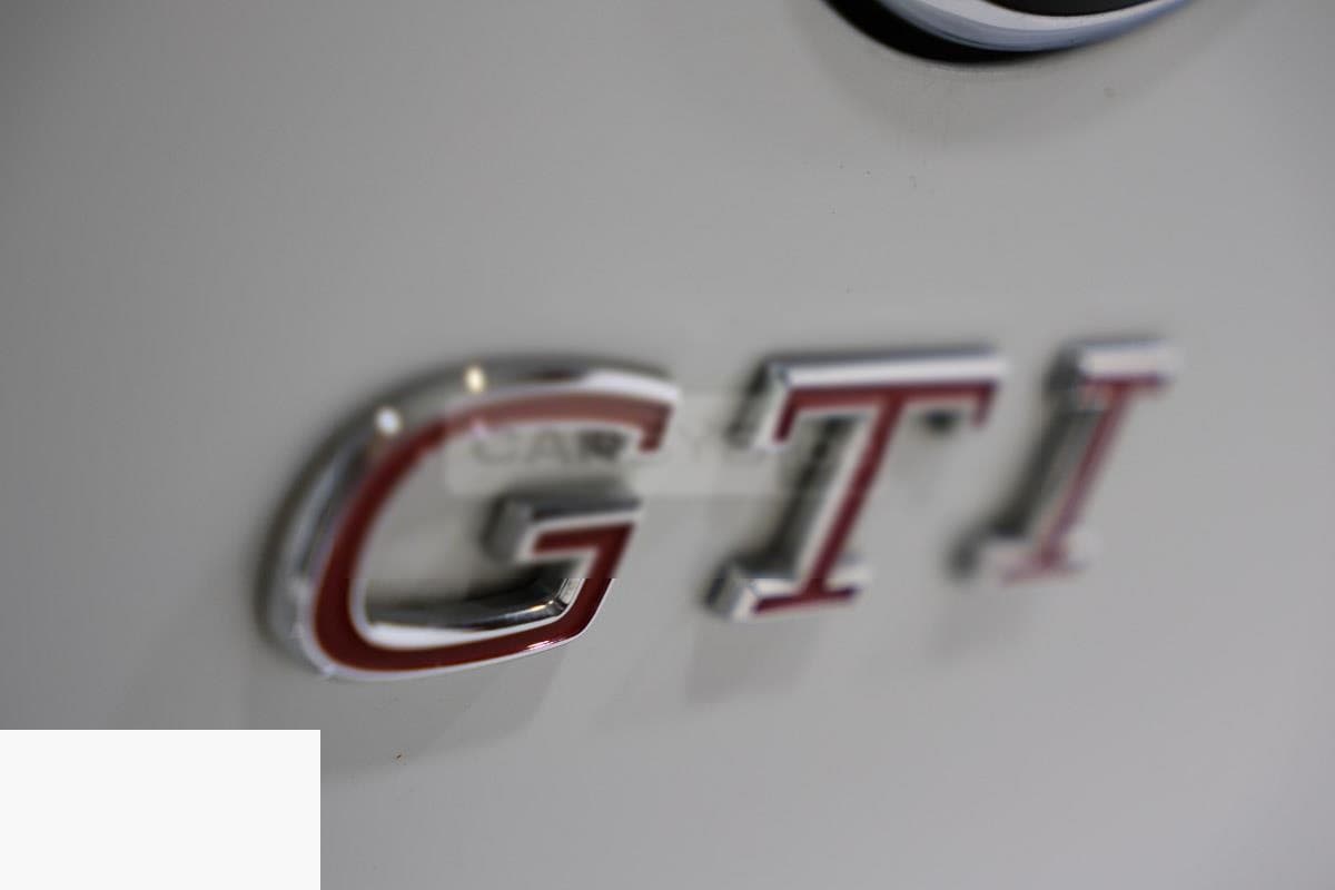 Volkswagen Golf GTI 2.0 TSI DSG 5